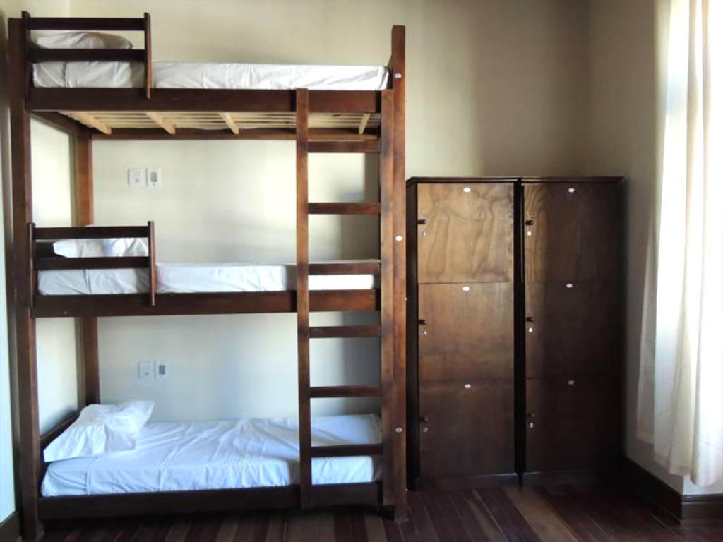 Curitiba Hostel エクステリア 写真