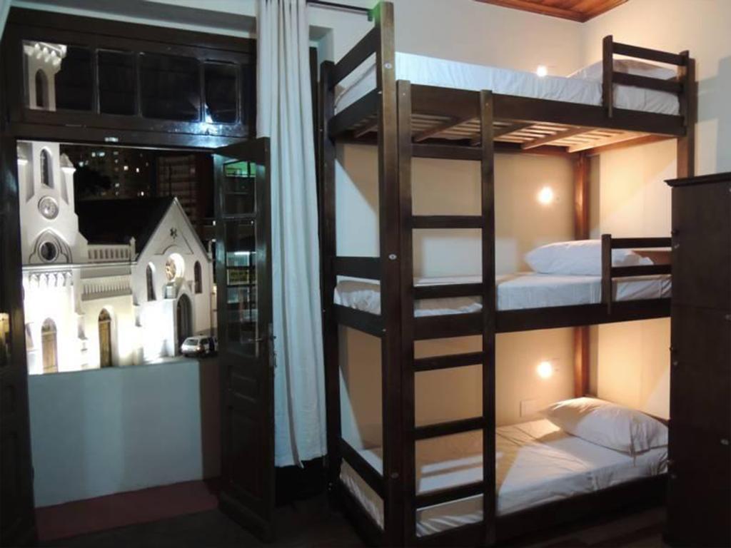 Curitiba Hostel エクステリア 写真